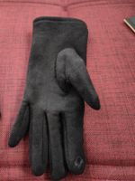 Schwarze Handschuhe mit Glitzer Grösse 8, einmal getragen