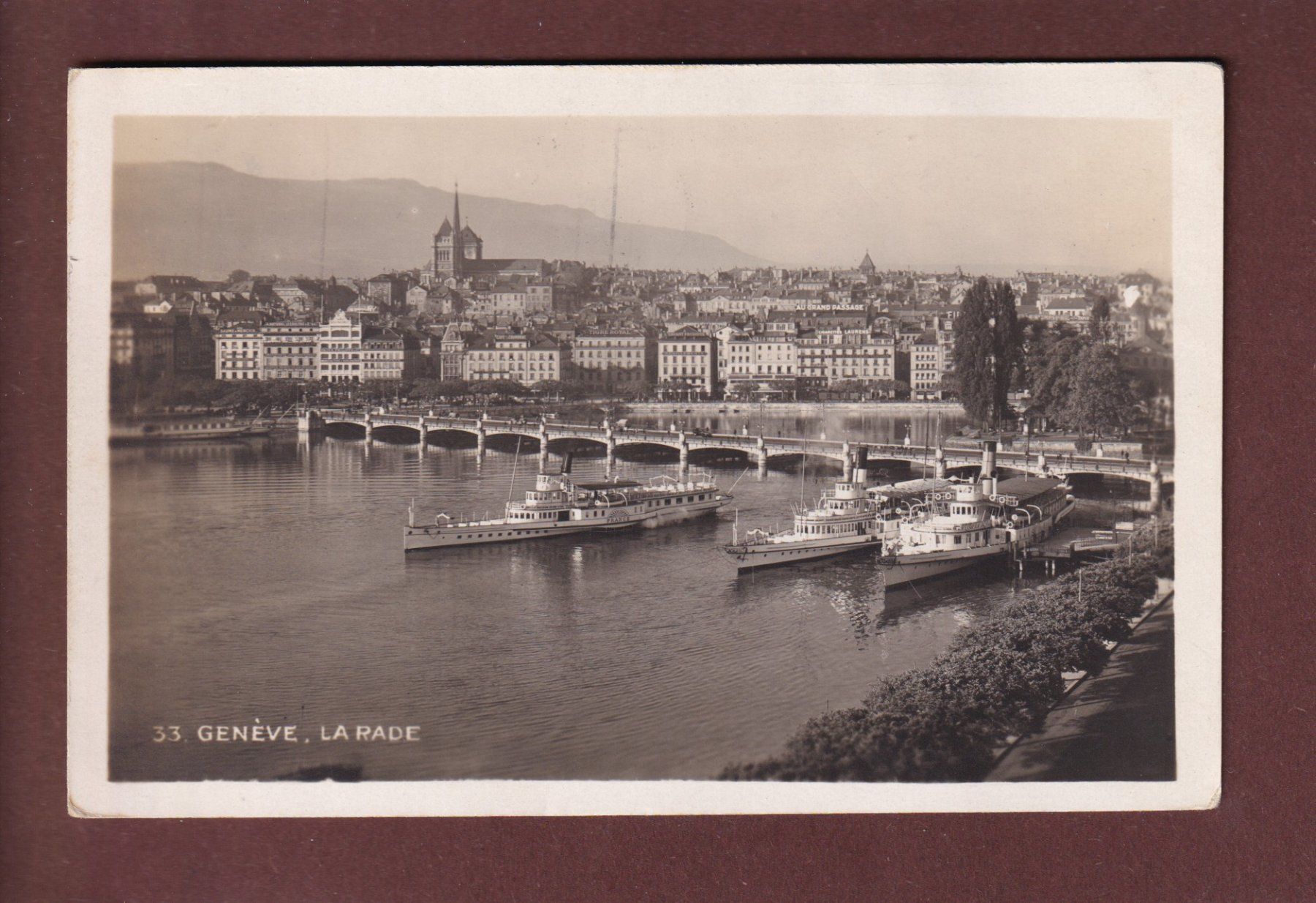 Cartoline postali: GENEVE - Rade avec 3 bateaux CGN - 1928 – Usato da Pully venduto da nicecards