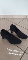 Souliers à talon noirs 39