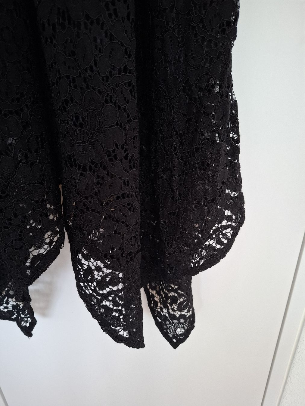 Orsay Vestiti: Orsay Kleid, schwarz, Gr. 32, Spitze – Usato da Rotkreuz venduto da PrelovedPicks 4