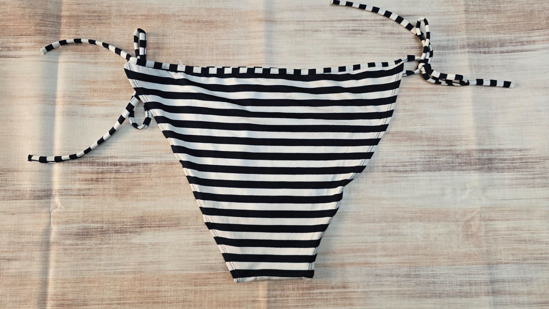 Costumi da bagno & Bikini: Bikini Höschen - XL - Retro Sailor Vibes – Nuovo (secondo la descrizione) da Thalwil venduto da VitaMini 2