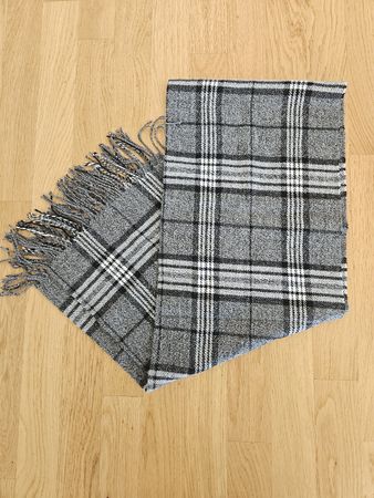 Écharpe à carreaux gris noir et blanc, neuve