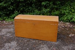 Holz-Truhe, Schatztruhe