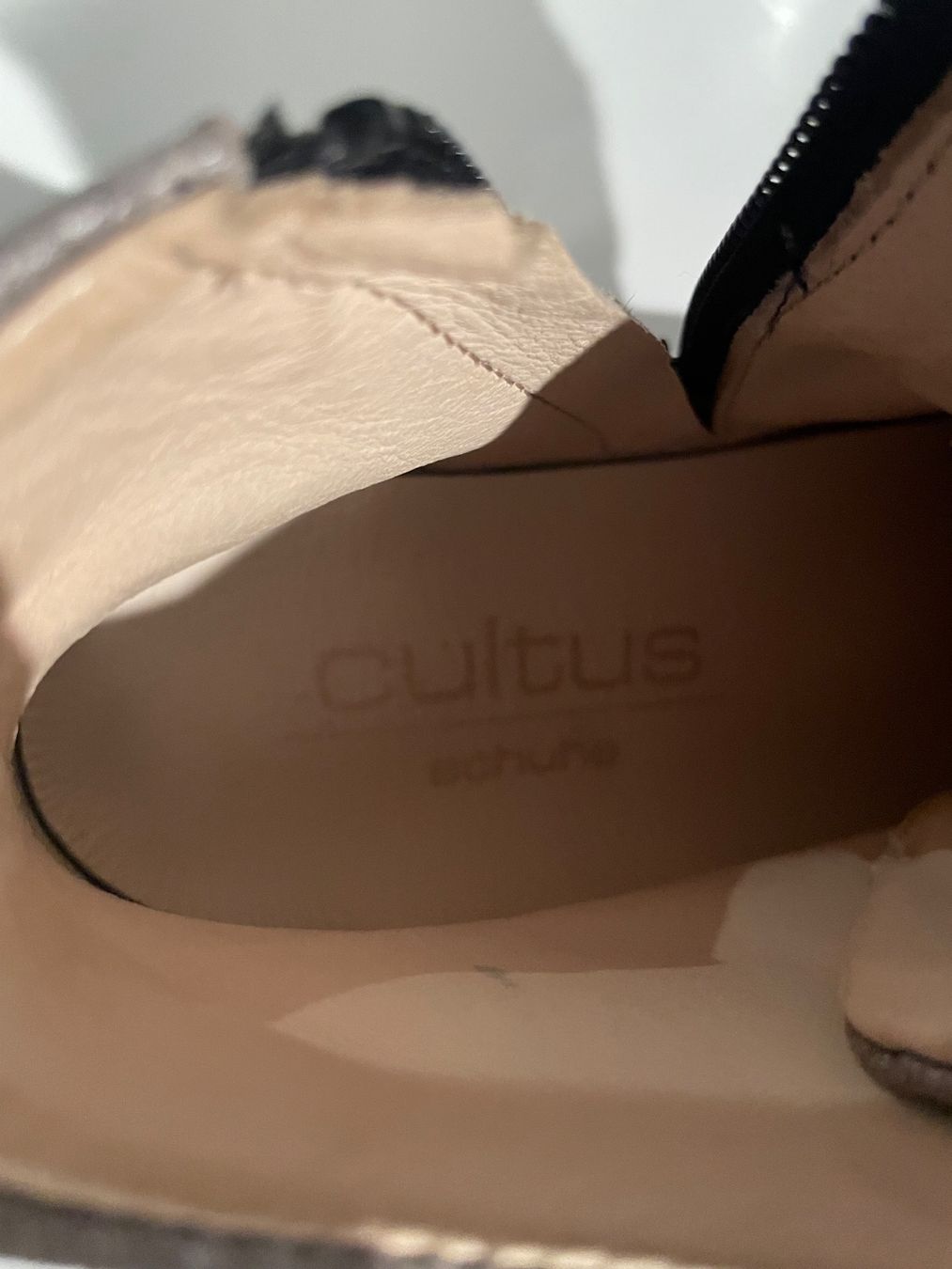Scarpe da donna: CULTUS Boots - Gr. 38 – Usato da Hünenberg See venduto da DND5 5