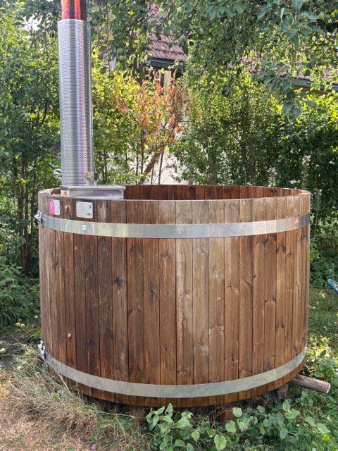 Whirlpool: Hotpot / Badefass / Hottube 170cm – Usato da Biberist venduto da nic_87l5 3