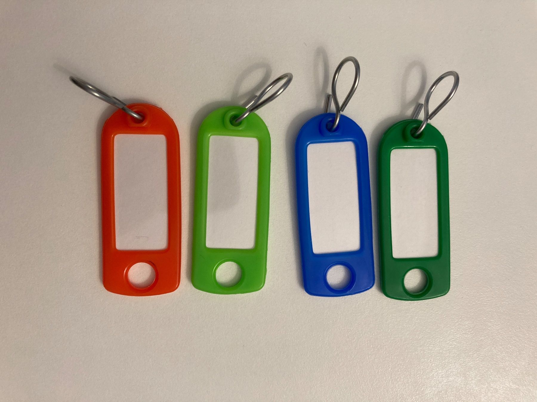 Portachiavi: Porte-clés / Schlüsselhanger x4 – Nuovo (secondo la descrizione) da Genthod venduto da daz_world 1