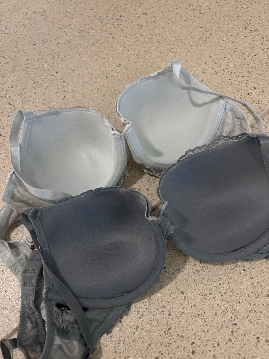 H&M Altra biancheria intima: BH-Set Dunkelgrün/Hellblau, Grösse 75C oder 80C Top Zustand – Usato da Winterthur venduto da lin0a 1
