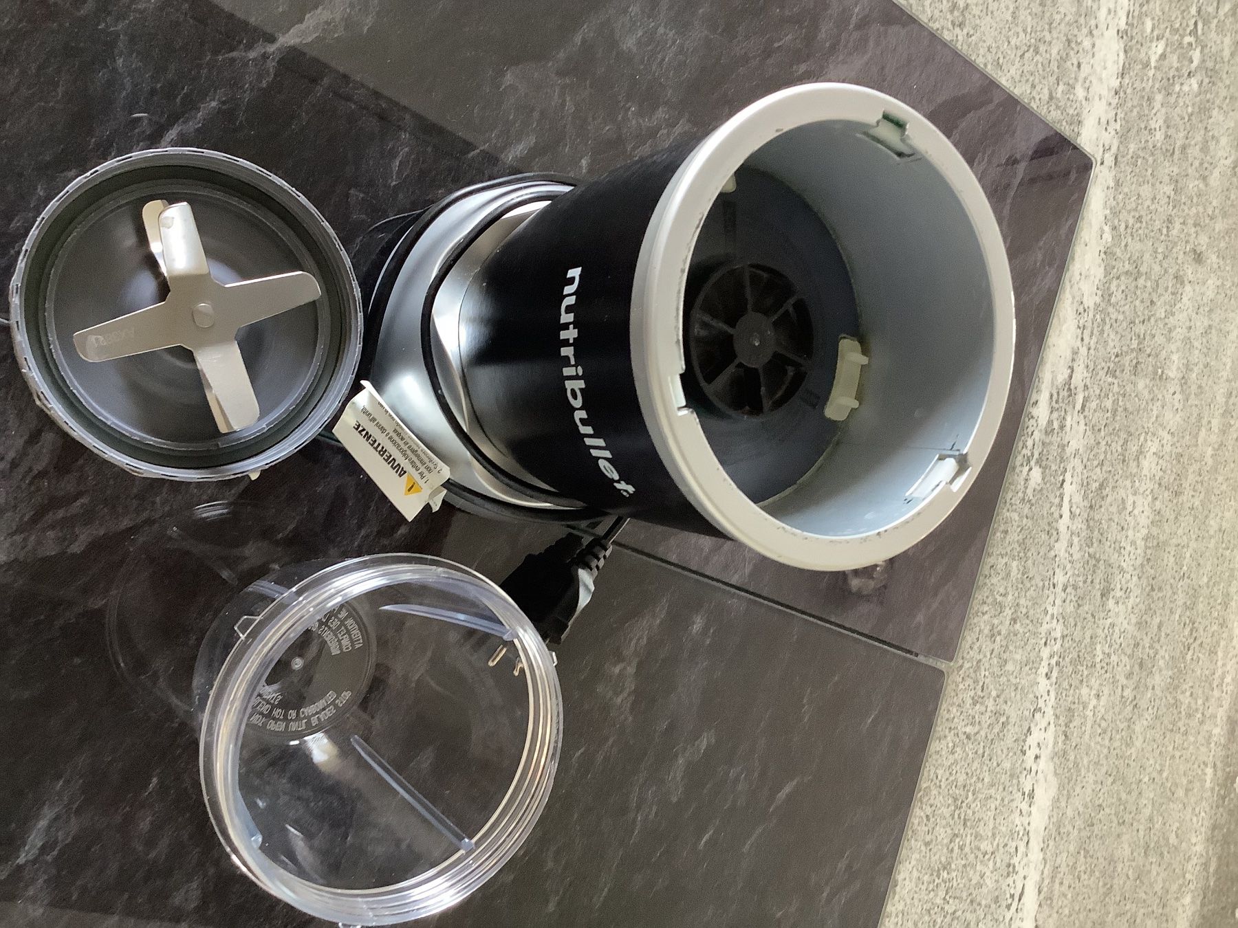 Nutribullet Elettrodomestici da cucina: Nutribullet 600W ** – Usato da Granges -Paccot venduto da Titi_1978 2
