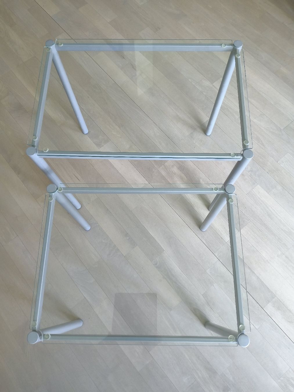 Set di tavolo e panche: Glas Beistelltisch 2-teilig – Usato da Basel venduto da Blaetz 2