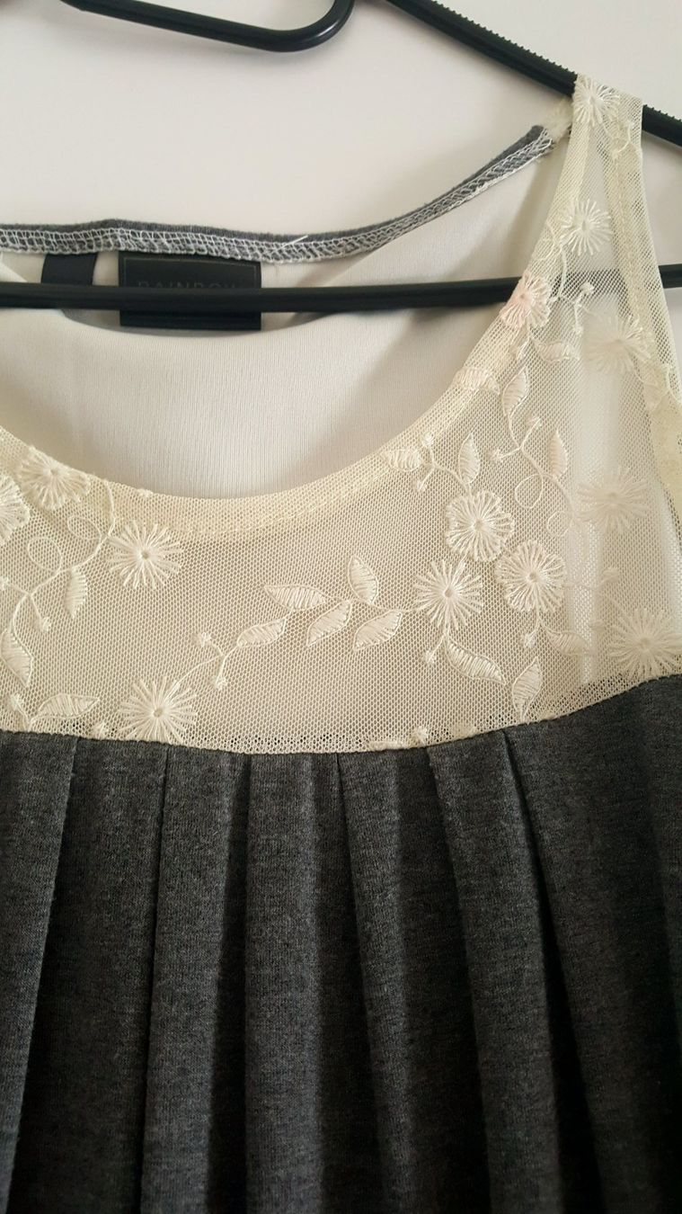 Vestiti: Kleid – Usato da Meiringen venduto da SilviF 1