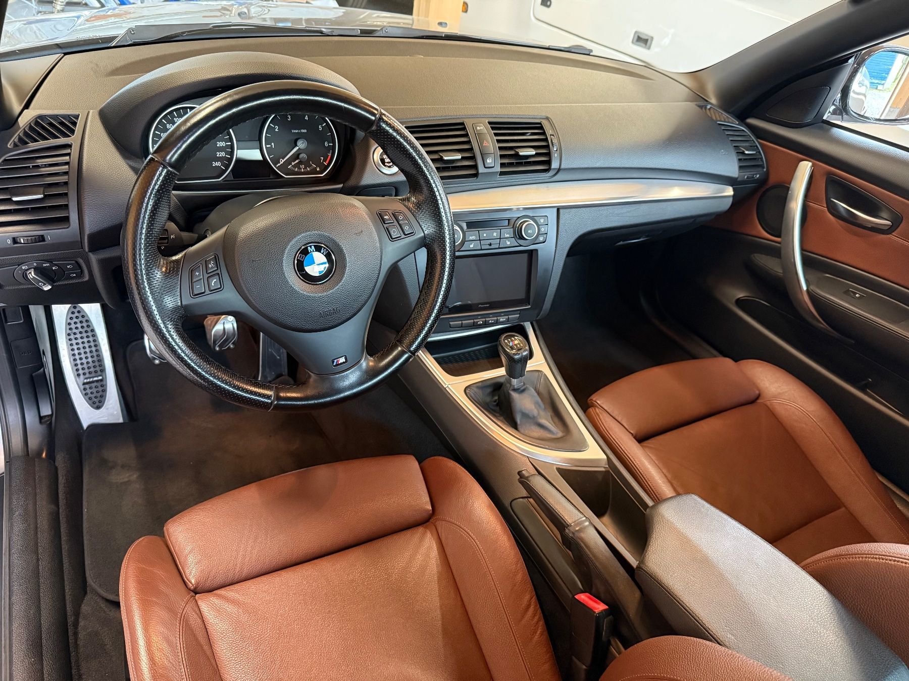 BMW Autos: BMW e88 118i – Gebraucht aus Aesch LU von Mrogeli 4