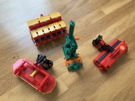 Diverse Anhänger Bruder Traktoren