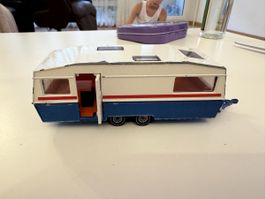 Caravane miniature Siku modèle 2518 état d'occasion