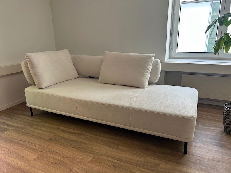 Knoll Divani: Récamier Dieter Knoll, beige – Usato da Zürich venduto da Arthi