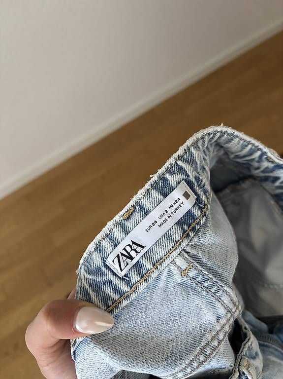 Jeans: Zara Jeans hell – Usato da Bern venduto da Milie.Lou 3