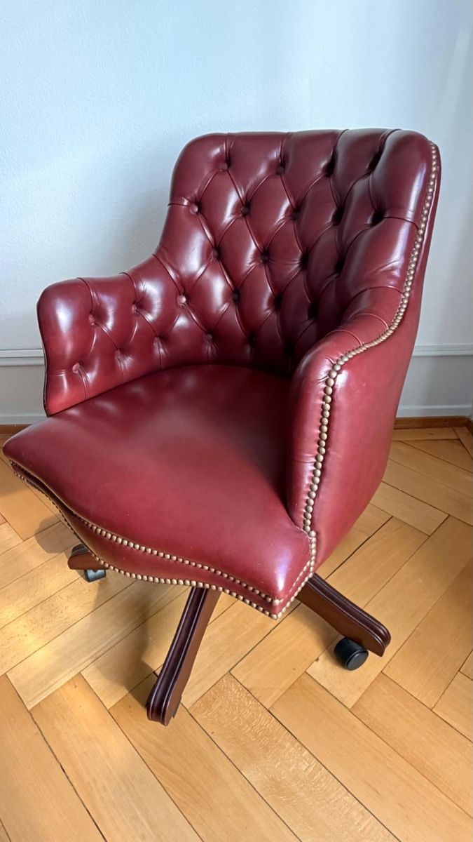 Poltrone: Fauteuil de bureau Chesterfield – Nuovo (secondo la descrizione) da Lausanne venduto da sebrep 3