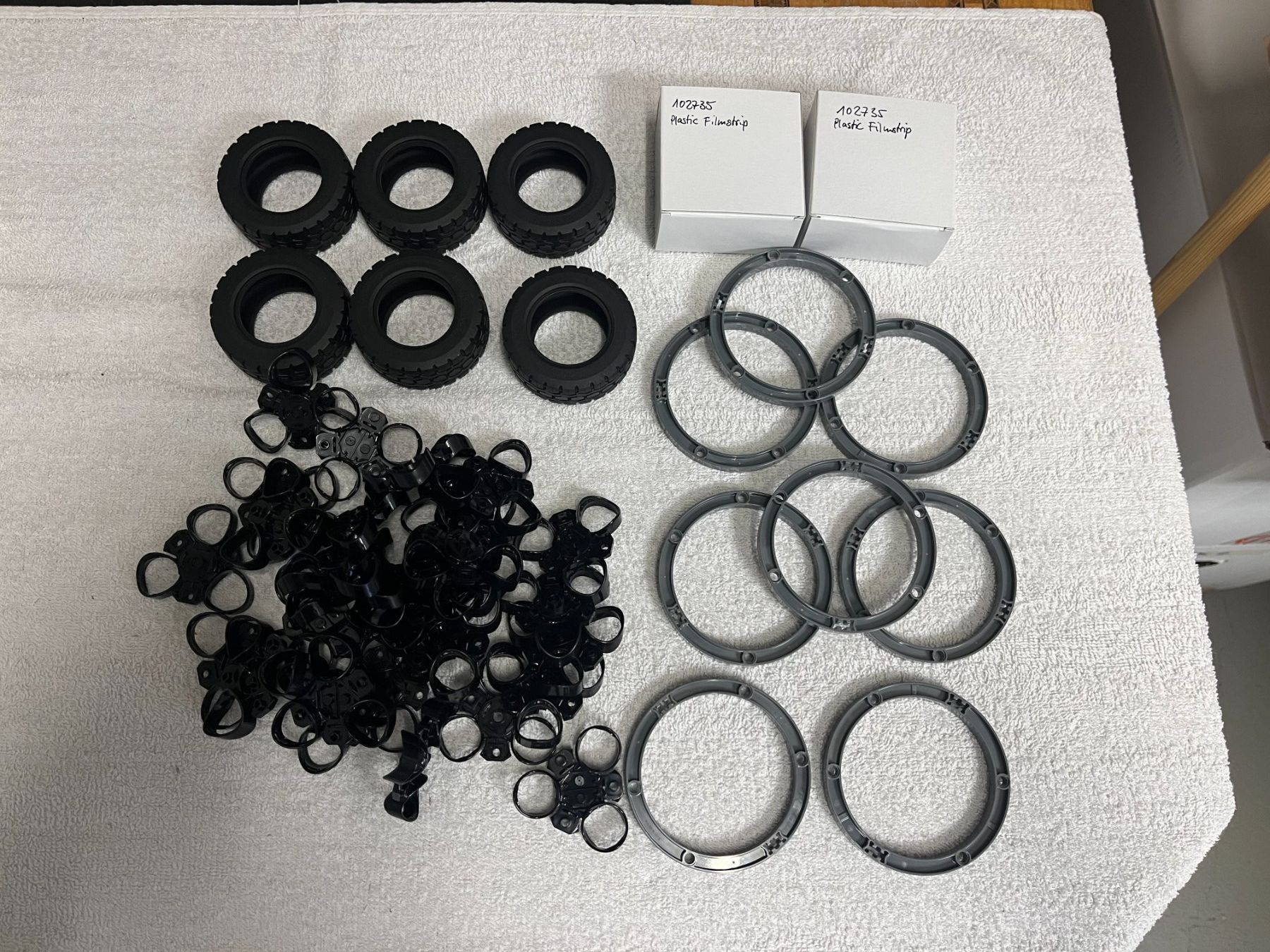 Lego Kit di costruzioni: LEGO Einzelteile-Lot #18 – Nuovo (secondo la descrizione) da Buchs ZH venduto da Sentenza78