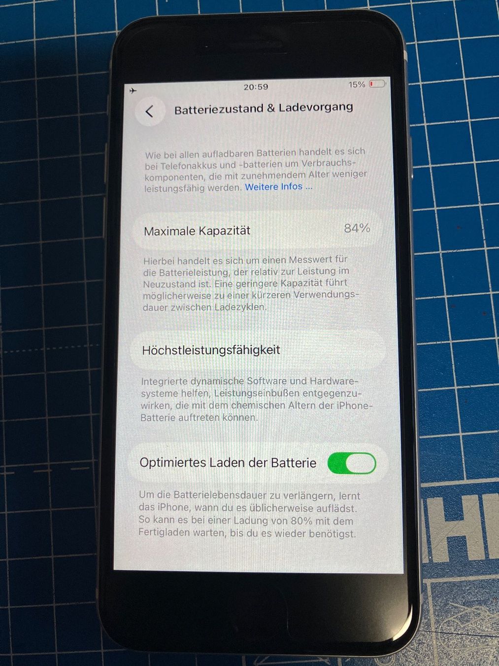 Apple Handys / Smartphones: Iphone SE 2020 128GB weiss – Gebraucht aus Brunnen von Obw16 2