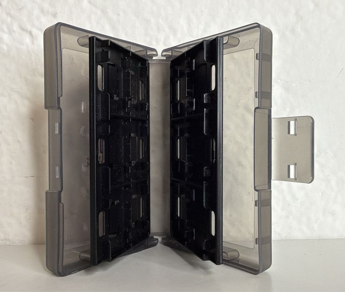 Nintendo Console: Nintendo Switch - game card case – Usato da Ehrendingen venduto da bubulence 1