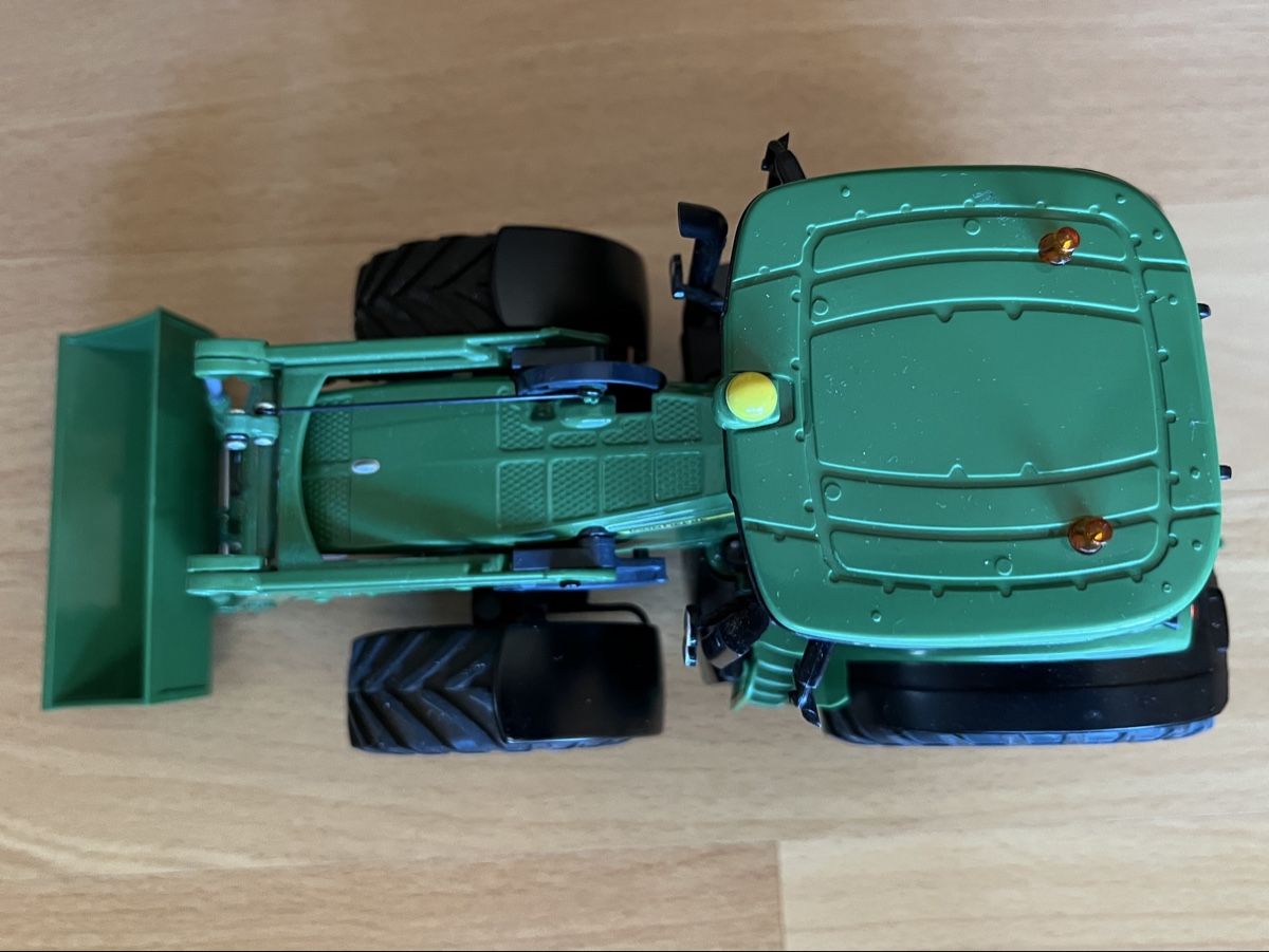 John Deere Tracteurs: Siku Control John Deere 7R mit Frontlader – Neuf (Voir description) à Montricher par Xenia111 4