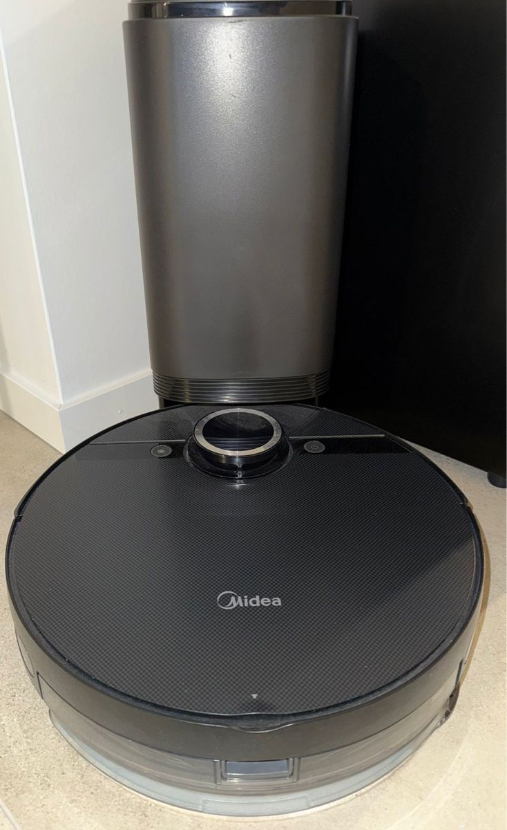 Midea Aspirapolveri & Accessori: Midea S8 Swiss Edition – Usato da Eysins venduto da con_9f9v