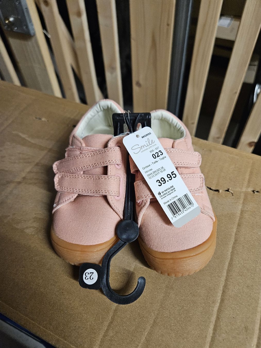 Schuhe für Mädchen: Rosa Kinderschuhe, Grösse 23, Neu – Neu und originalverpackt aus Zürich von qer_2t8q 1