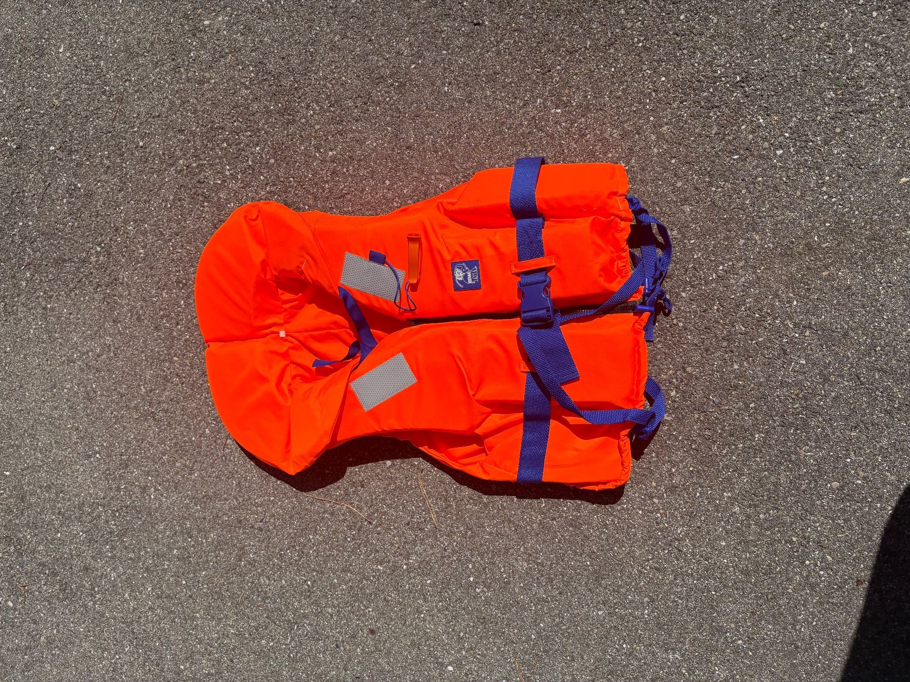 Giubbotti di salvataggio: Schwimmweste – Usato da Ipsach venduto da Travers