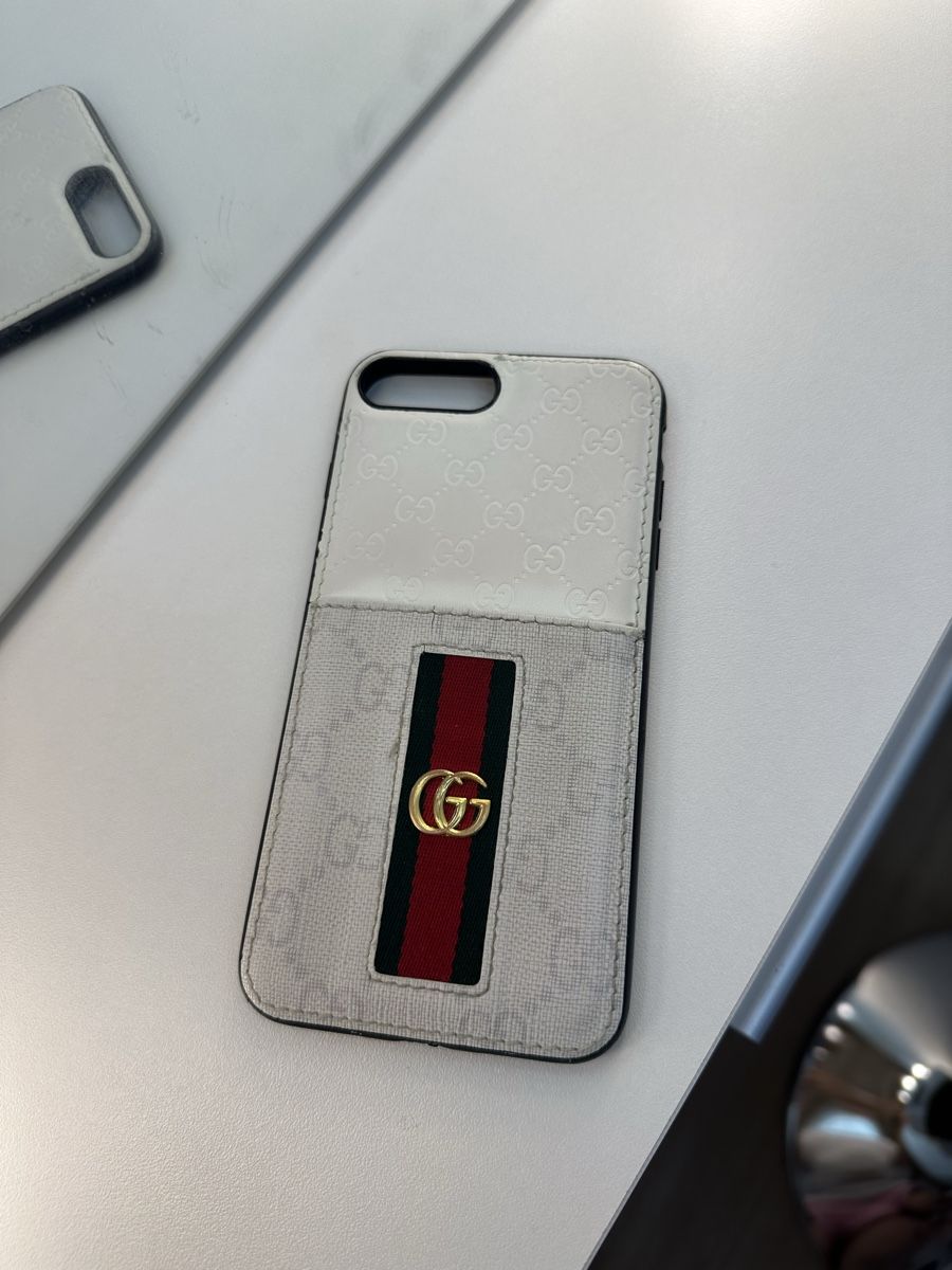 Gucci Cover & Protezioni schermo: iPhone 7/8 Plus Case Gucci Black Used – Usato da Zürich venduto da Isabella123