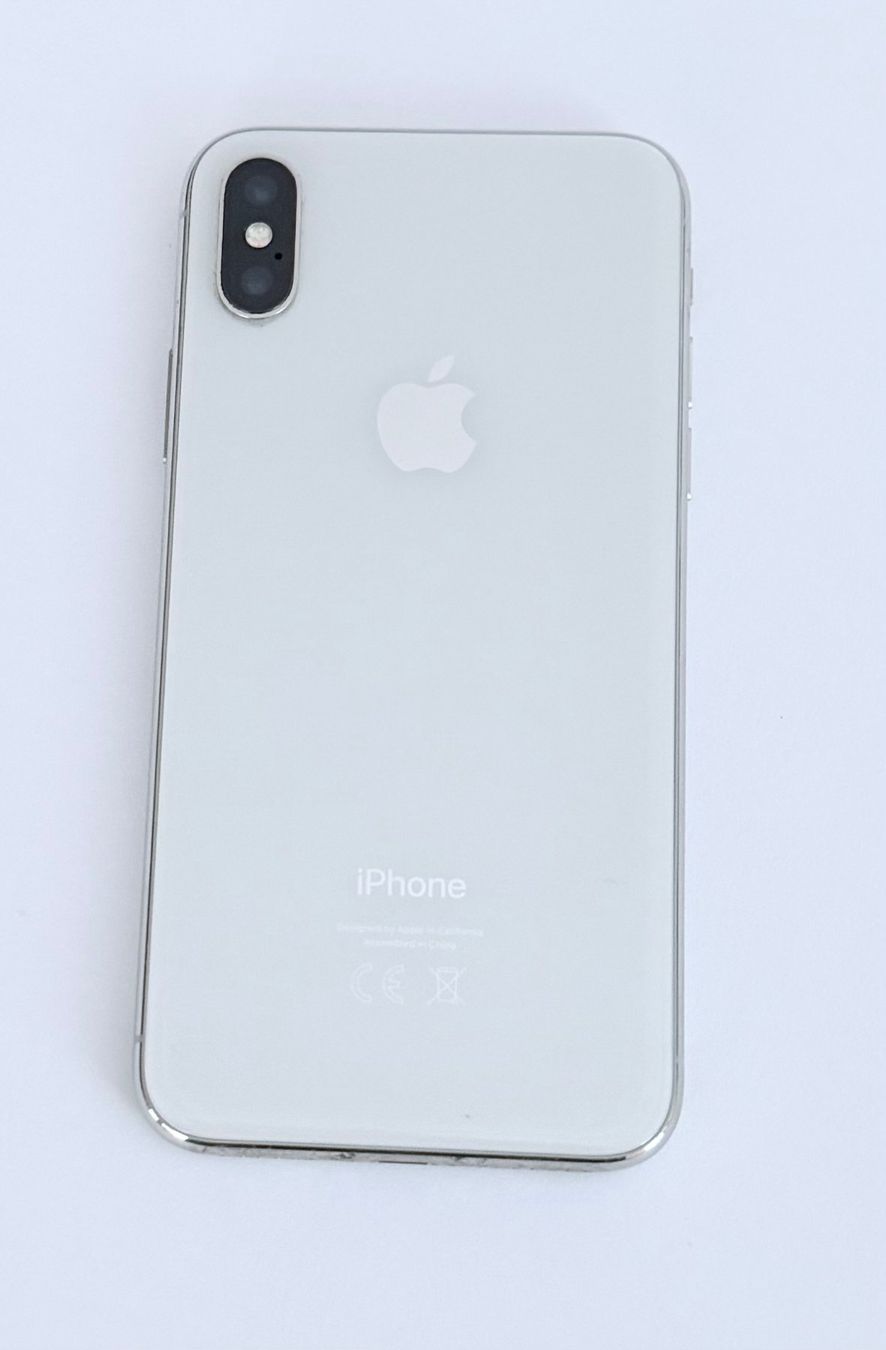 Apple Handys / Smartphones: iPhone X silber guter optischer  Zustand – Gebraucht aus Bassersdorf von Tkangoo