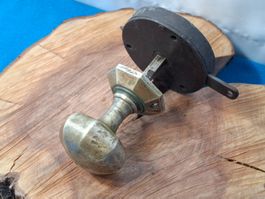 1 antiker Tür Knopf mit Zugkasten (3682#TBS1)