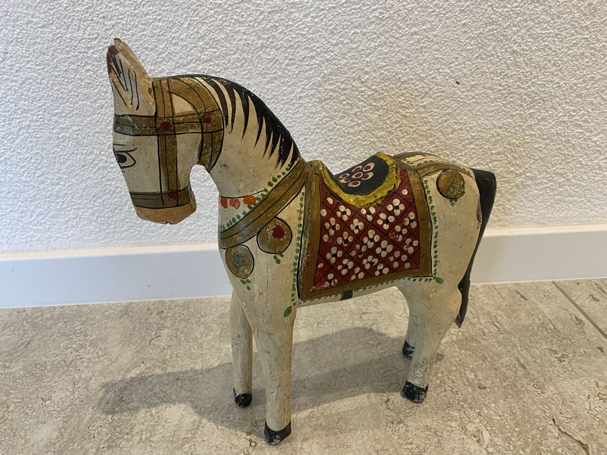 Figuren: Antike Indisch Holz Ferd – Gebraucht aus Birrwil von Bendegriz 2