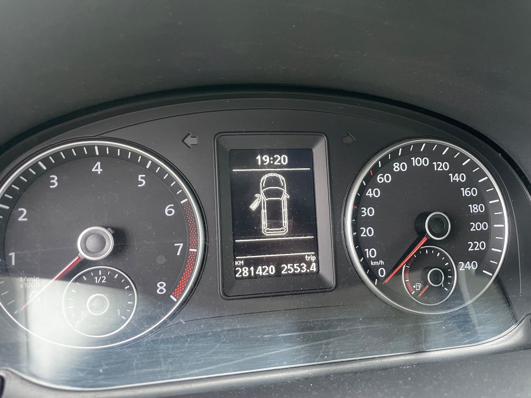 VW Veicoli commerciali: VW Caddy 2.0 EcoFuel (2011) – Usato da Oftringen venduto da ReifenLogTerras 4