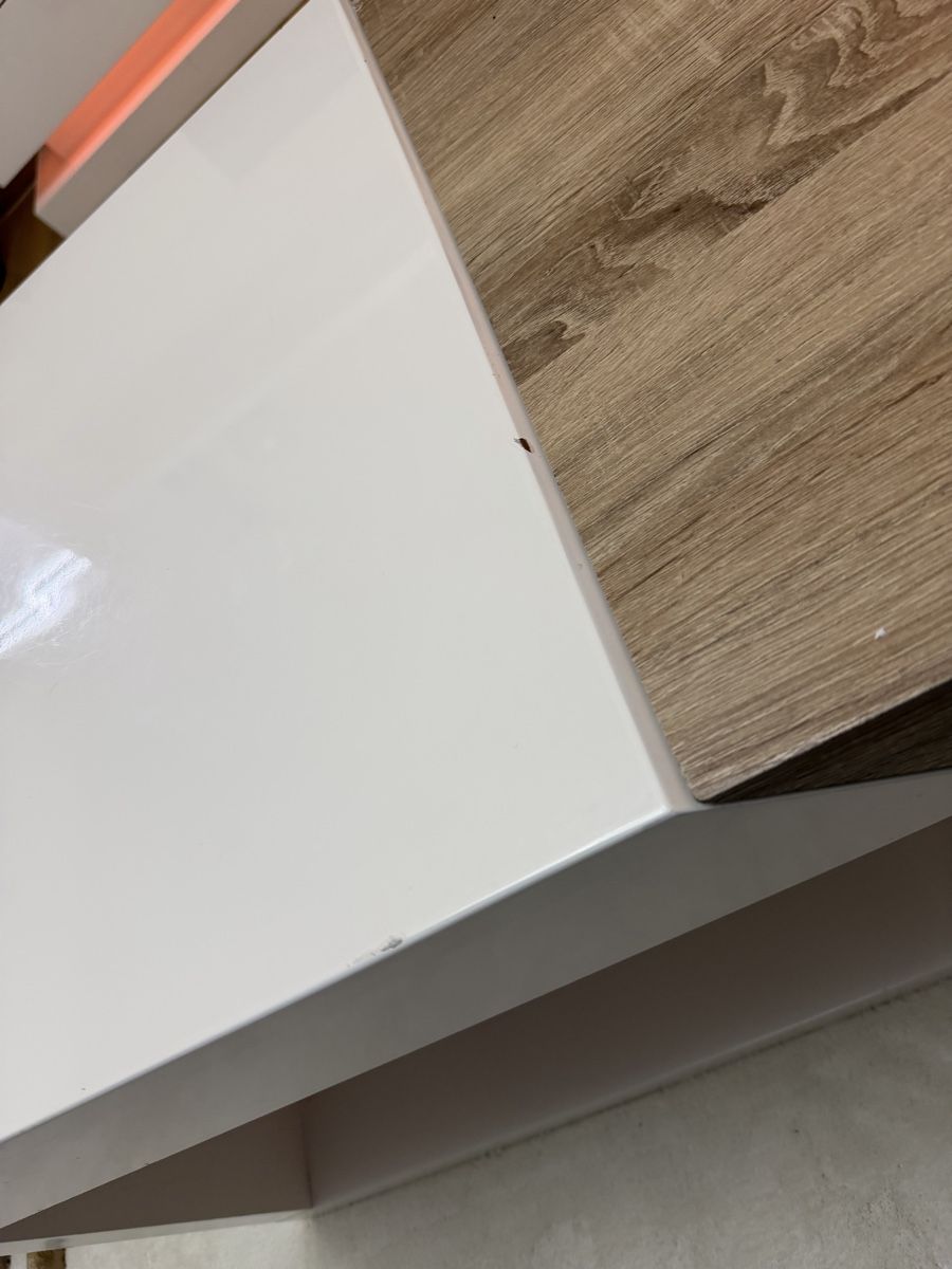 Tavoli: Couchtisch, weiss/Holzoptik, Schublade, Ablage – Usato da Zürich venduto da mar_6smx 3