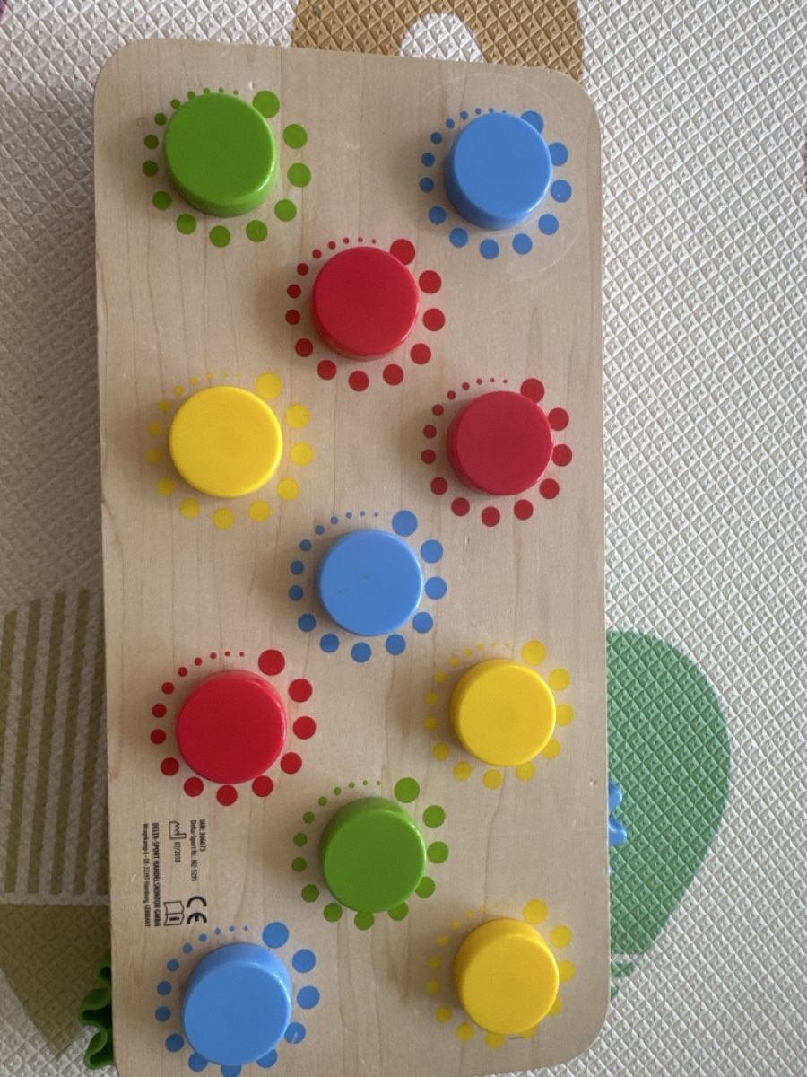 Puzzle: Bright interlocking gear puzzle pieces, great for toddlers – Usato da Zug venduto da axx3l 1