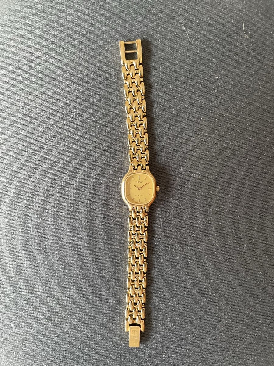 Tissot Orologi: Tissot Stylist | ref E 242 – Usato da Fribourg venduto da Simon.12