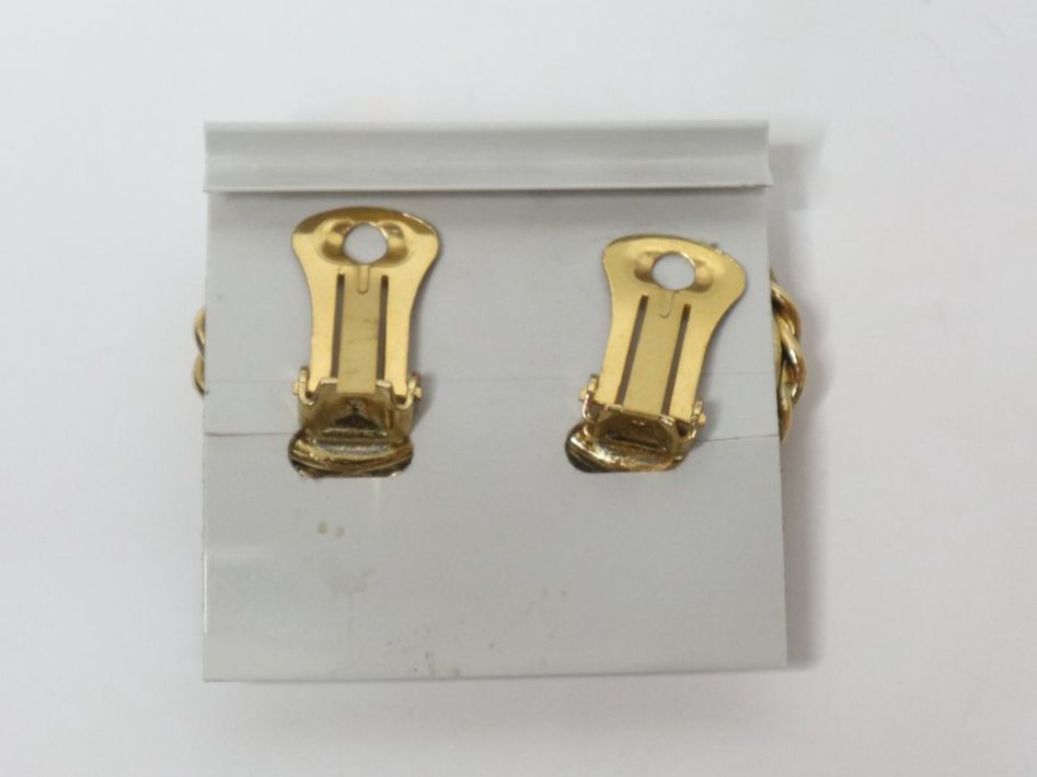 Ohrringe & -stecker: Vintage Ohrringe Ohrclips NOS – Neu (gemäss Beschreibung) aus Eschenbach SG von Astalavista 1