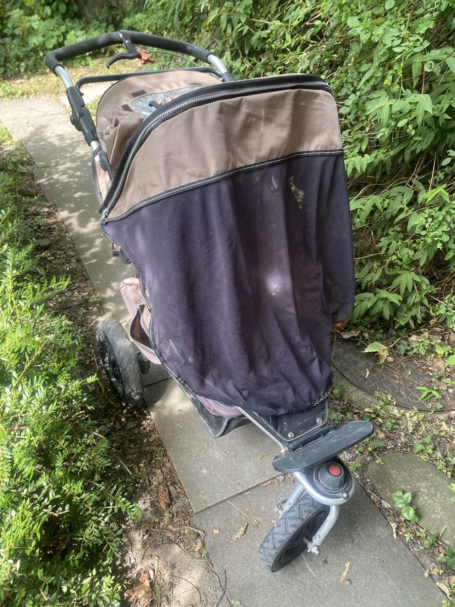 Tfk Kinderwagen: Tfk Joggster – Gebraucht aus Chur von flamingo2013 4