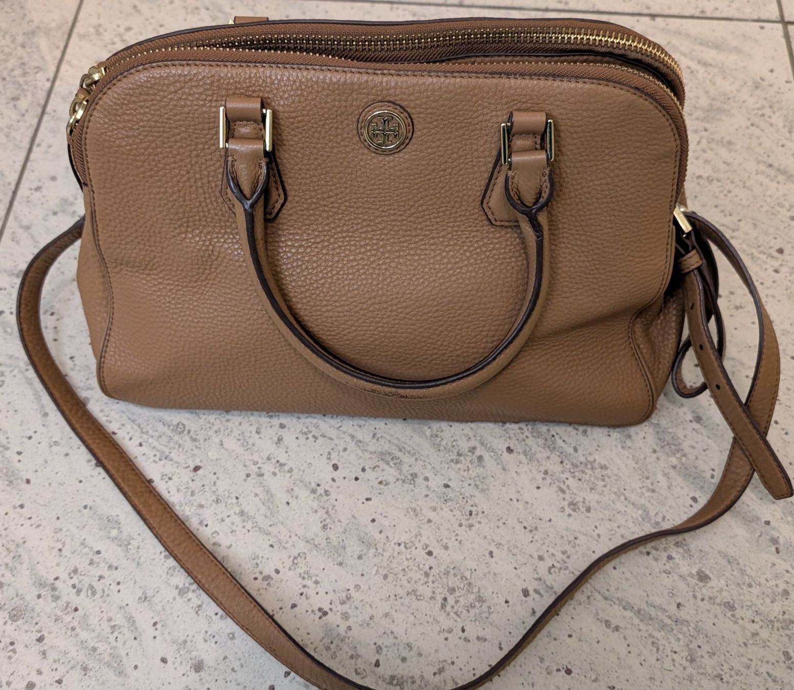 Tory Burch Borse da donna: Tory Burch Handtasche Braun Leder – Usato da Rüfenacht BE venduto da mla_jmf8