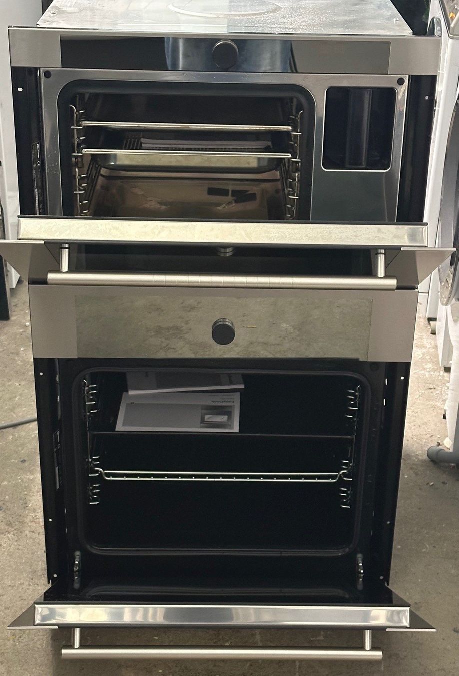 Bauknecht Forni: Backofen und Steamer Bauknecht/V Zug – Usato da Glattbrugg venduto da ani1234 1