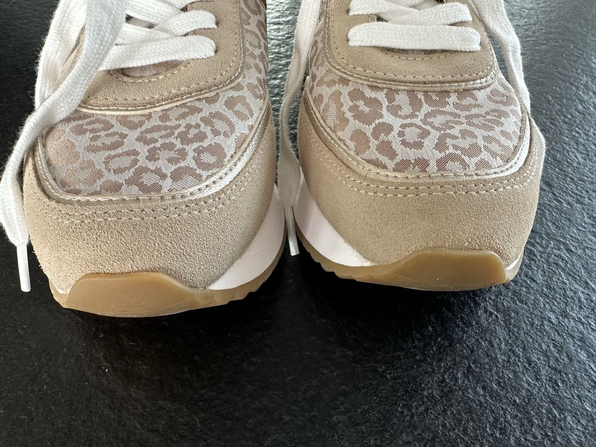 Geox Scarpe da uomo: Geox Damenschuhe Gr. 39 mit Leopardenmuster – Usato da Utzigen venduto da Lavendel1975 4