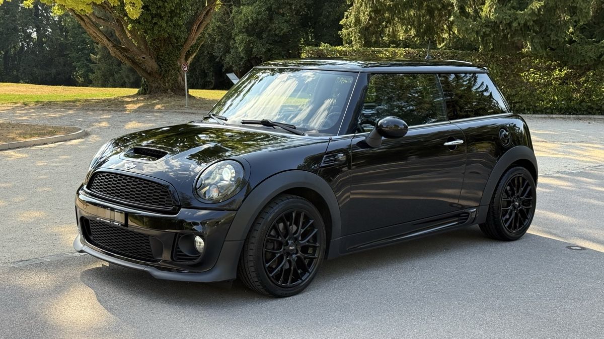 Mini Autos: MINI COOPER S JCW AERO Paket – Gebraucht aus Basel von bahoo5858