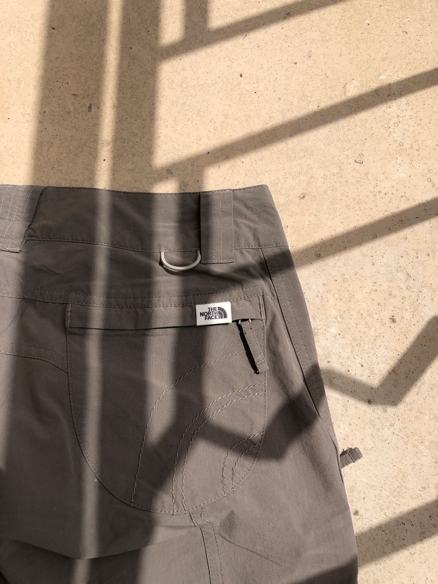 North Face Pantaloni: North Face Wanderhose – Usato da Fribourg venduto da ann_l9b7 5