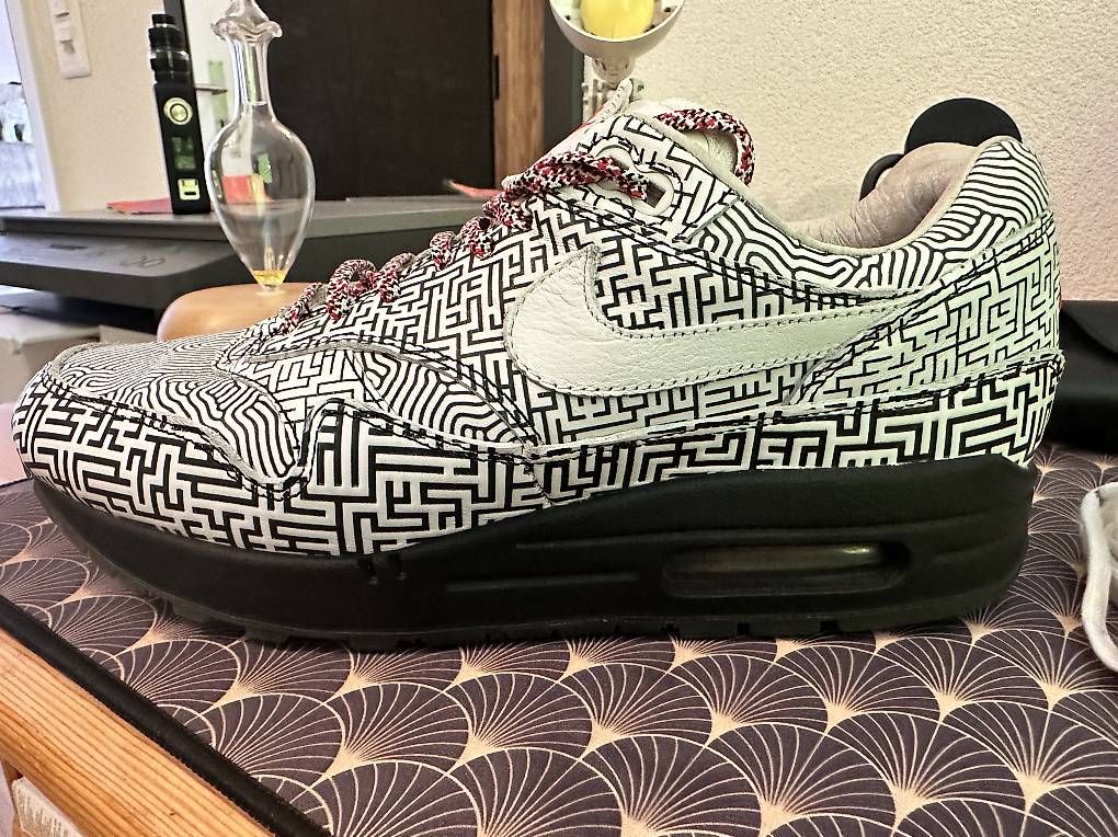 Nike Scarpe da uomo: Nike air Max Tokyo Maze – Usato da La Chaux-de-Fonds venduto da dev_rv6d 1