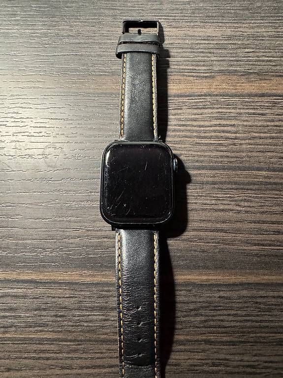 Smartwatch: Apple Watch 7 – D'occasion à Bern par Robinsonrici 1