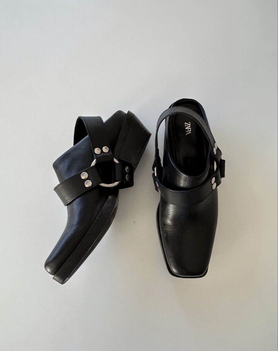 Zara Scarpe da donna: Zara Clogs biker style – Nuovo (secondo la descrizione) da Küsnacht ZH venduto da ynasch