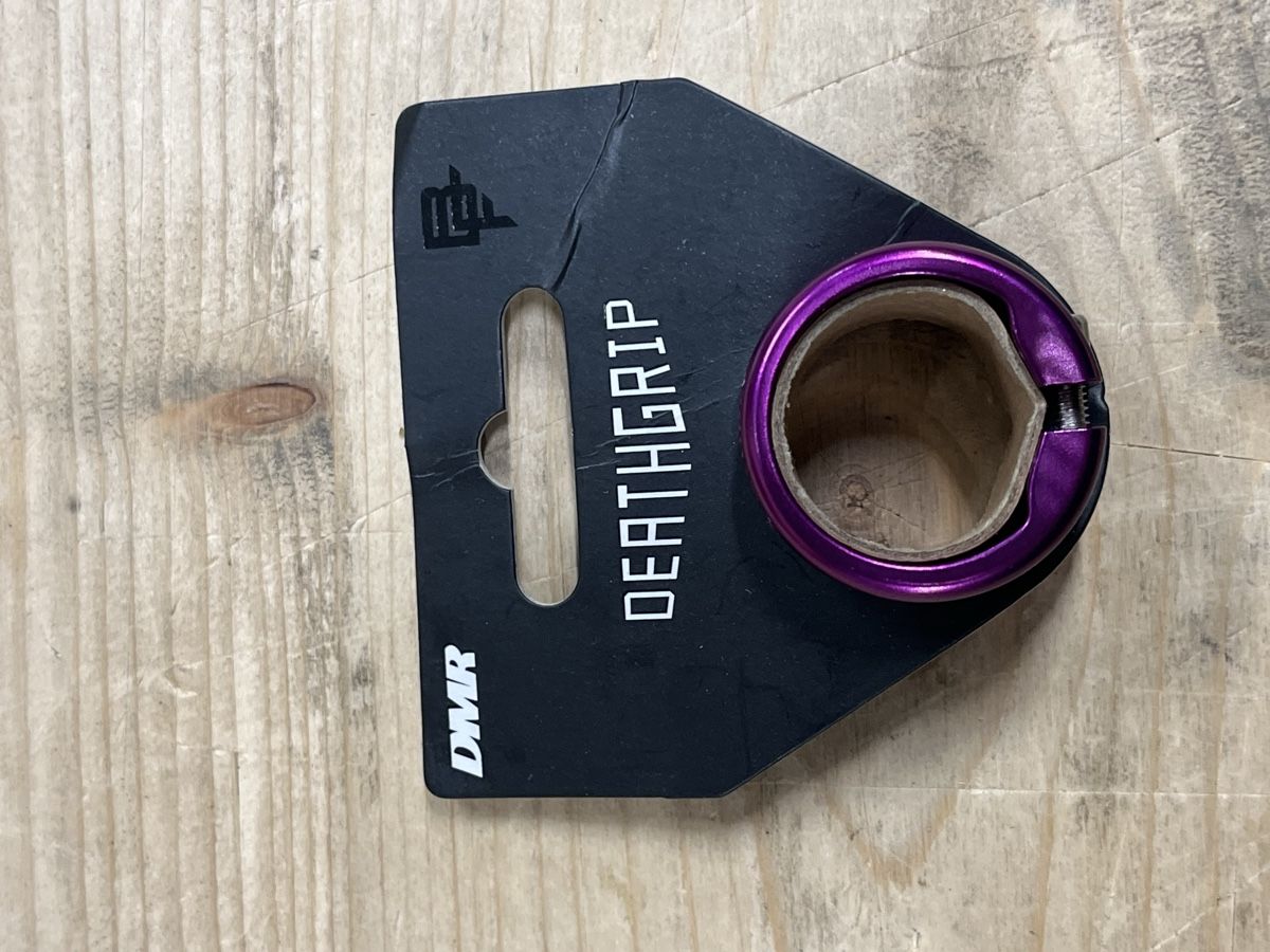 Ersatzteile: Collier de serrage poignée DMR violet vtt – Gebraucht aus Bulle von adriendr