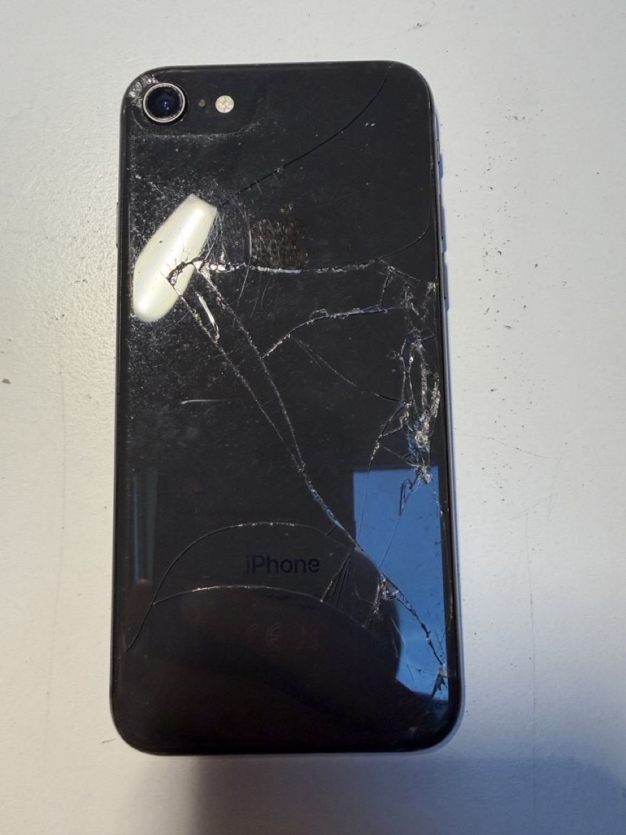 Apple Portables: Smartphone Apple iPhone – D'occasion à Villeret par JojololoX9