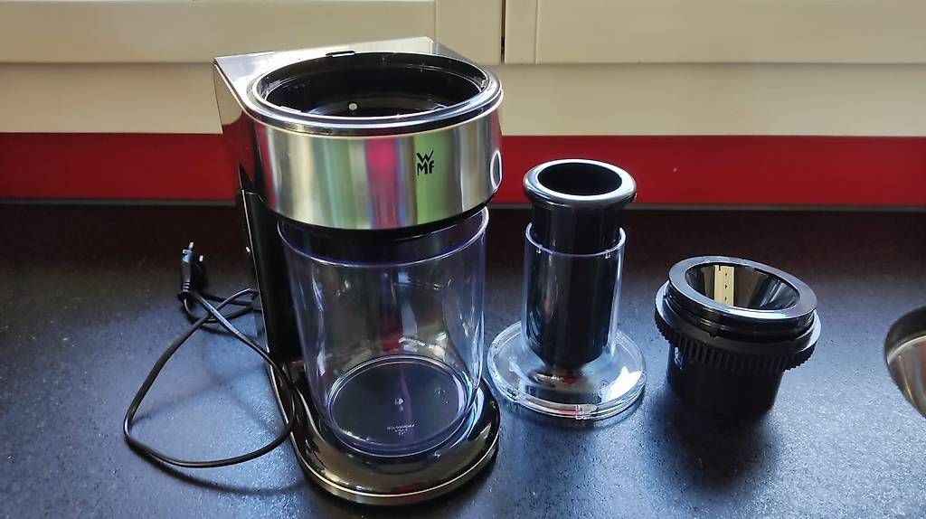WMF Elettrodomestici da cucina: WMF Spiralschneider mit 3 Einsätzen und Buch – Usato da Stalden (Sarnen) venduto da minusch015