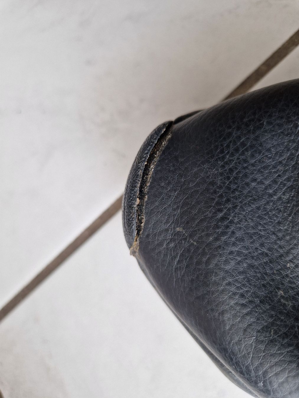 Jordan Chaussures hommes: Jordan Sneakers  – D'occasion à Bassersdorf par DonSolo 2