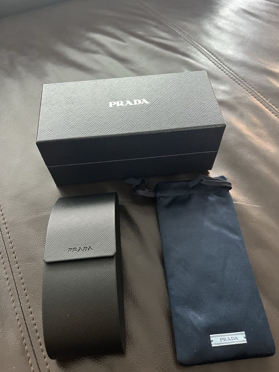 Prada Occhiali & Lenti: Original PRADA Brille mit Etui - Top Zustand! – Nuovo e nell'imballaggio originale da Bern venduto da iPrius 2